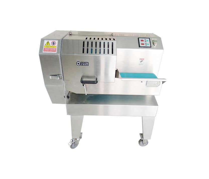 正确使用切菜机，以防手被“咬住”